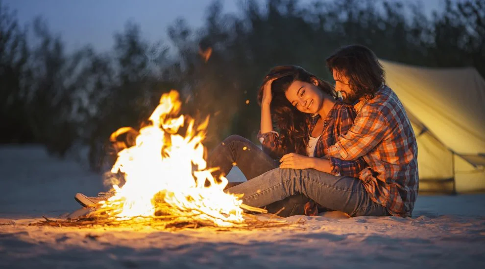 Couple Romantic Camping in Mussoorie with Bonfire